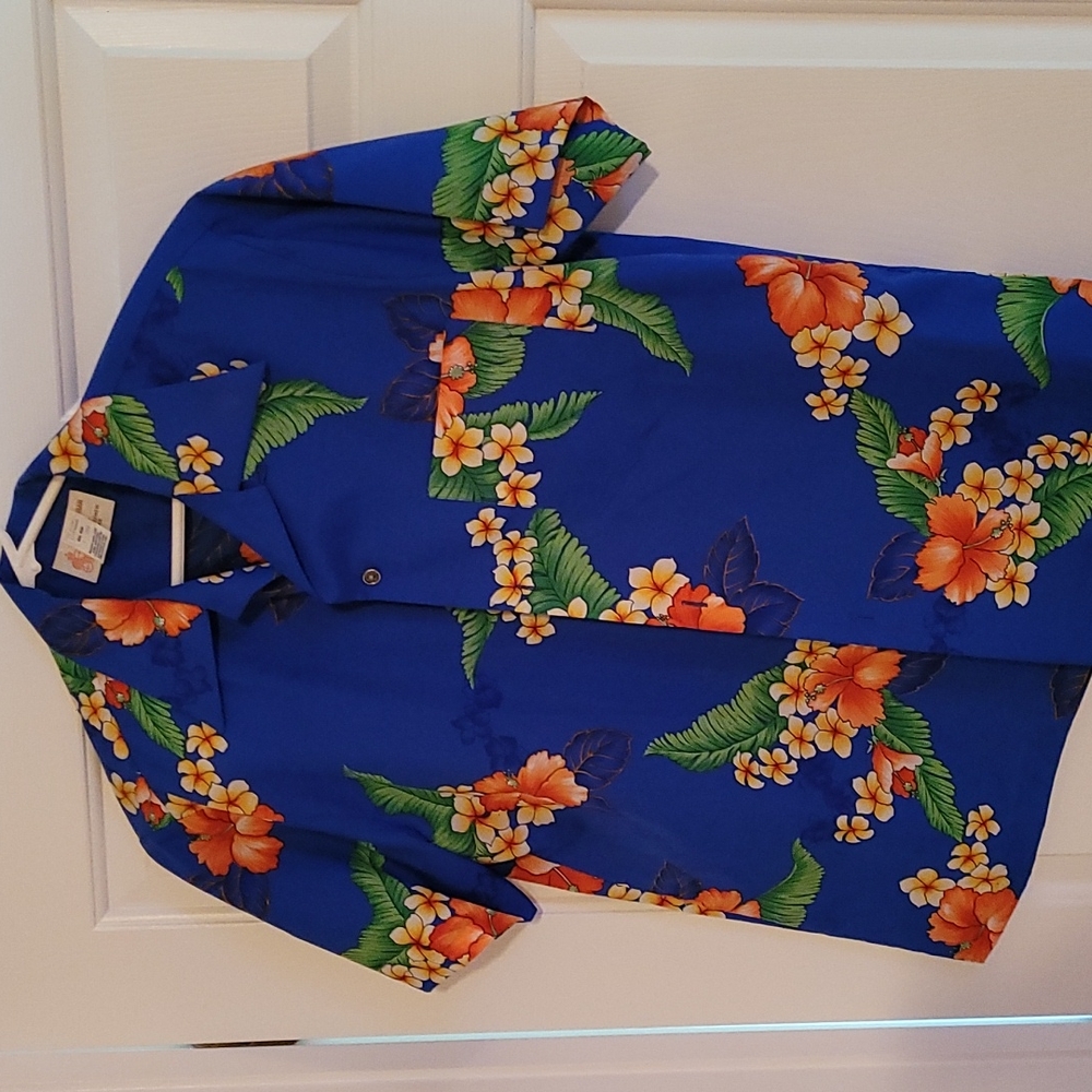 Royal Hawaiin Floral Men's Shirt Short Sleeve